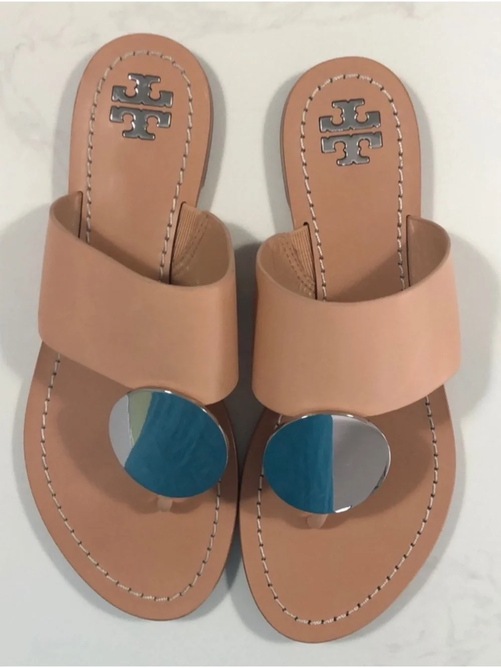 TORY BURCH SIZE 8~SILVER DISK PATOS SANDALS~NATURAL VACHETTA NUDE LEATHER~FLATS